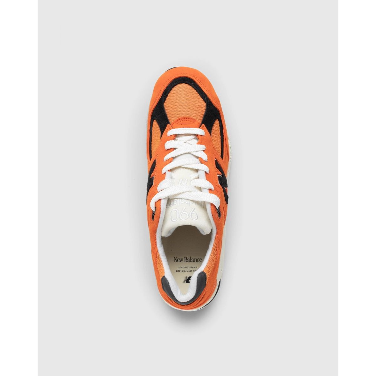 Кроссовки New Balance M990V2 Кроссовки New Balance M990V2