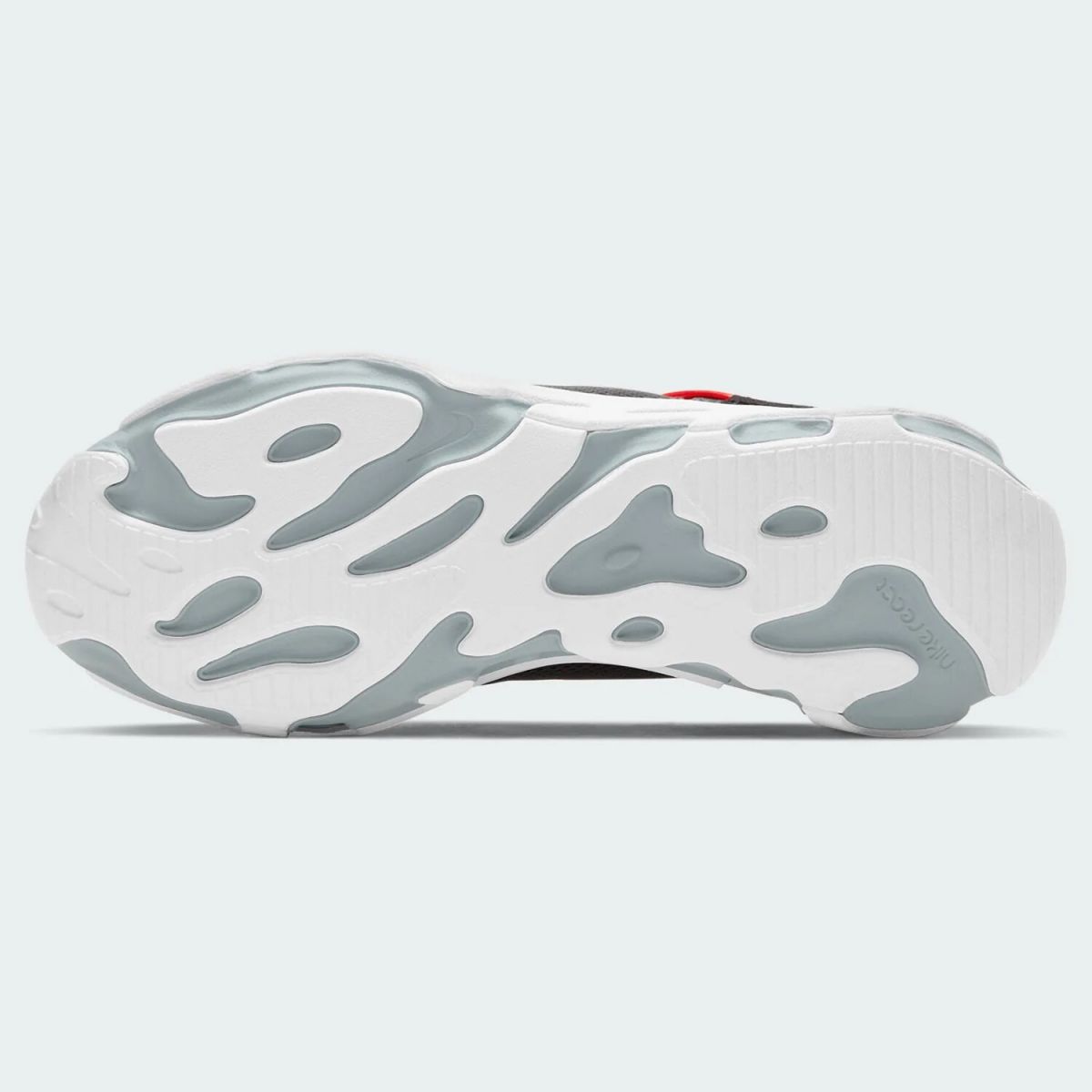 Кроссовки NIKE REACT LIVE Кроссовки NIKE REACT LIVE