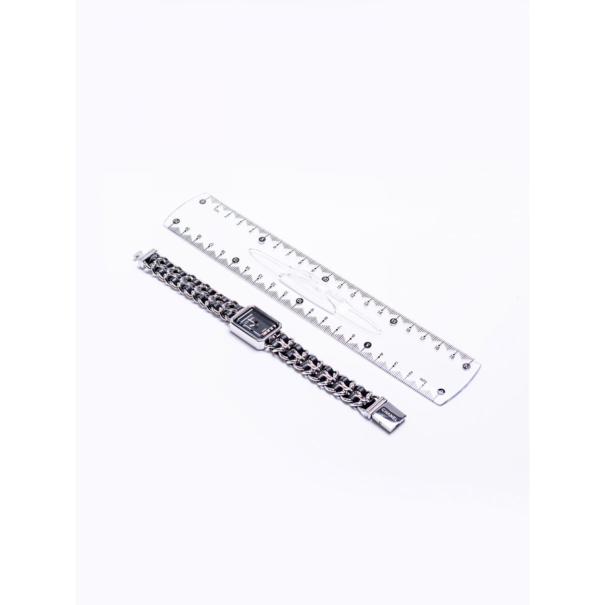 Наручные часы CHANEL Silver серебристый/черный Наручные часы CHANEL Silver серебристый/черный